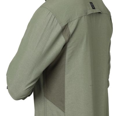 Image showing Wrangler Men's ATG Mix Material Button-Down Shirt