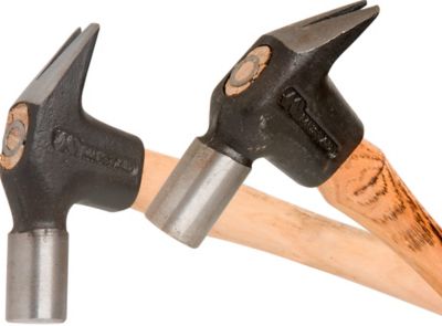 Mustad Farrier Nailing Hammer, 17 oz.