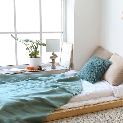 Simple Designs Shoreside Coastal Sitting Pelican Polyresin Bedside Table Desk Lamp with Fabric Drum Shade, 17.25 in.