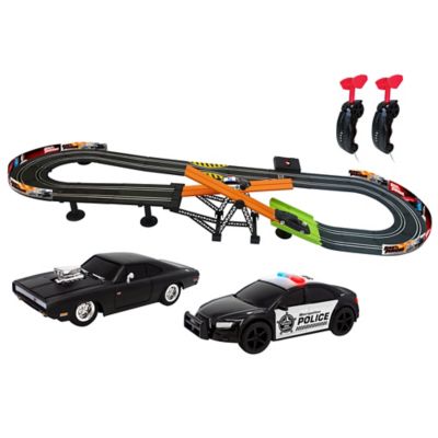 Fast & Furious Furious: Dead Drop Challenge Racetrack Slot Car Set - Officially Licensed, 8-105004FF