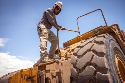 Image showing 5 th Carhartt Men's Force Sun Defender Lightweight Logo Graphic Long-Sleeve Hooded T-Shirt