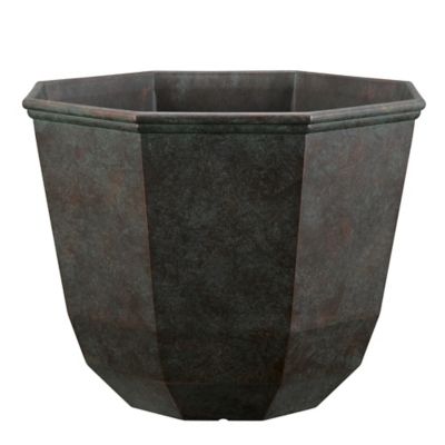 Red Shed 15 in. Faceted Planter, Verdigris