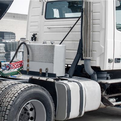 Image showing 5 th Buyers Products 50 gal. Upright-Mount Diamond Tread Aluminum Hydraulic Reservoir