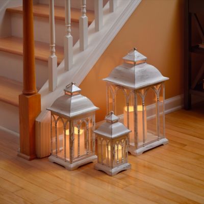 Image showing  Lombard Metal Lantern Set - White