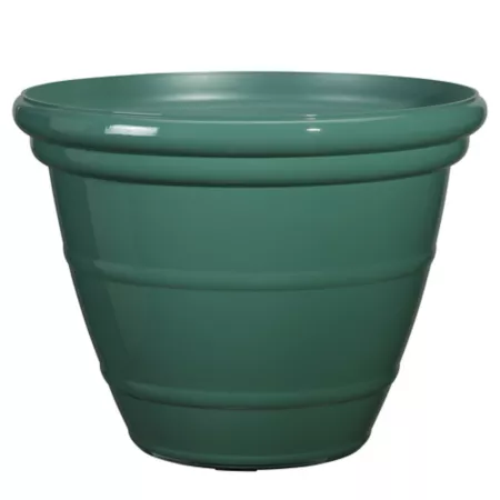 Red Shed Plastic Planter 33.66 lb 16 in. Planters