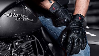 Image showing  Unisex Adult Leather 7V Battery Heated Hard Knuckle Winter Gloves, 1-Pair