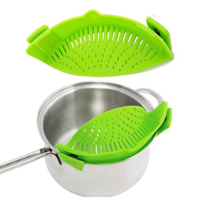 1947kitchen 2 Pack: Easy Snap on Heat Resistance Silicone Workplace Warehouse Barn Kitchen Strainer (Green)