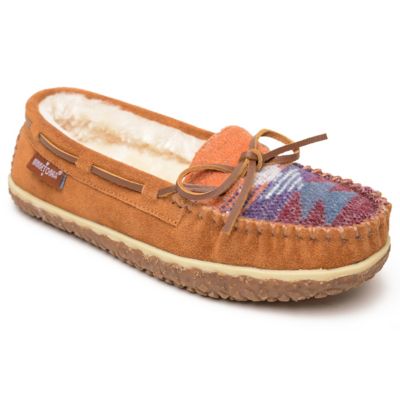 Minnetonka Women's Tilia Slipper