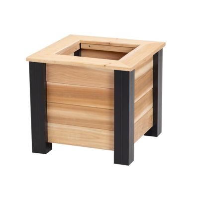 Outdoor Essentials Haven 18 in. Cedar Flower Box, 508710