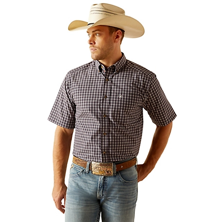 Ariat Men's Pro Series Dakota Classic Fit Short Sleeve Western Shirt,10048428