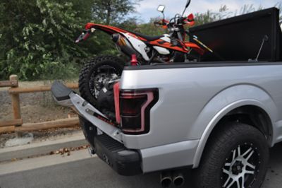 Image showing 7 th Gate King Tailgate Adjuster Silverado/Sierra 2019-23