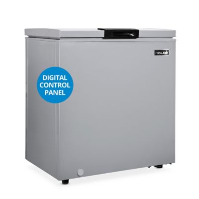 NewAir 5.0 cu. ft. Compact Chest Freezer with Digital Temperature Control