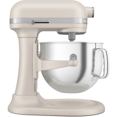 KitchenAid 9-Speed Hand Mixer with Turbo Beater II Accessories in White,  KHM926WH at Tractor Supply Co.
