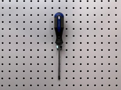 Image showing  1/4 in. to 1/2 in. Hold Range Steel Ext Spg Clips for 1/8 in. and 1/4 in. Pegboard, 10 Pack