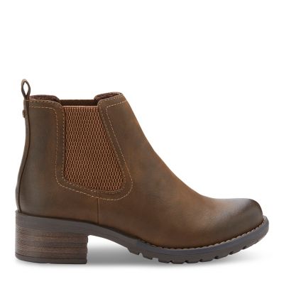 Image showing 2 th Eastland Jasmine Chelsea Boot