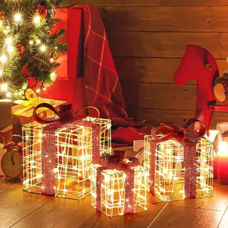 LuxenHome presents a luminous Christmas decoration with red ribbon 3 pieces. Christmas Statues