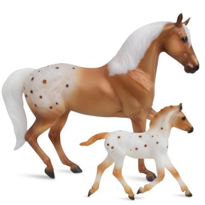 Breyer Horses The Freedom Series - Horse and Foal Set - Effortless Grace