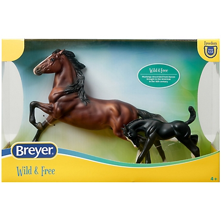 Breyer Horses The Freedom Series - Horse and Foal Set - Wild & Free