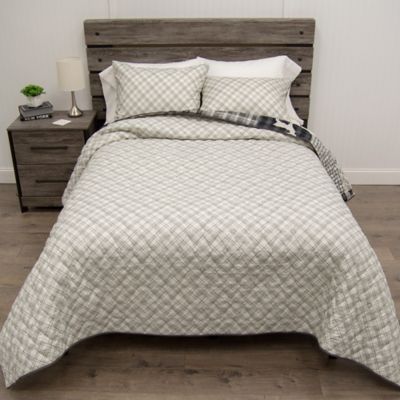 Image showing  Ridge Point Quilt Set