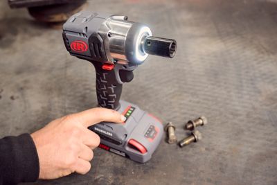 Image showing 9 th Ingersoll Rand 20 V, 1/2 in. Cordless Impact Wrench Kit