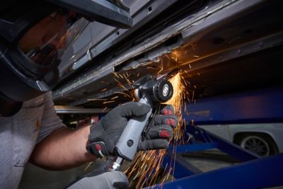 Image showing 5 th Ingersoll Rand 3/8 in. x 13 in. Air Belt Sander, 20,000RPM, 4,700 SFPM, 0.6 HP