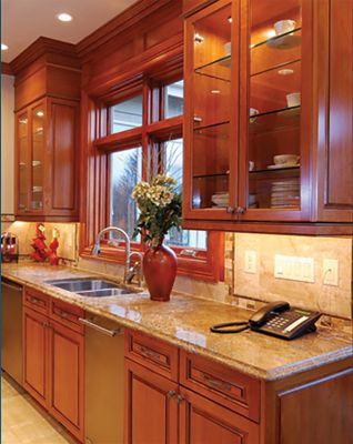 Image showing  1 qt. Crystal Clear Varathane Oil-Based Interior Ultimate Polyurethane, Gloss