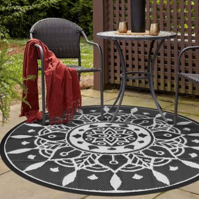 Image showing 9 th Nuu Garden Polypropylene Outdoor Reversible Rug, 5 x 5ft., SO08