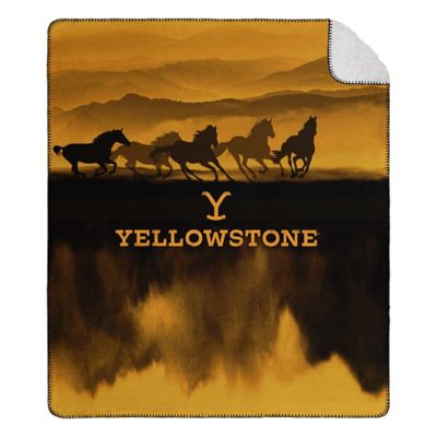 Northwest Yellowstone Wild Horses Silk Touch Sherpa Rev