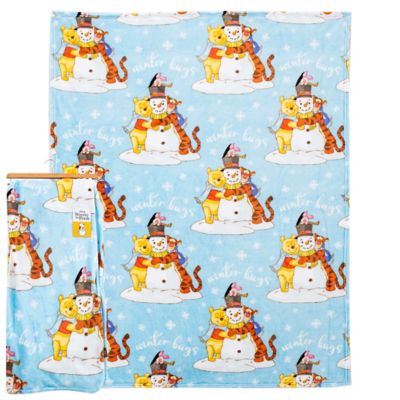 Northwest Disney Winnie the Pooh Winter Hugs Silk Touch Throw Blanket