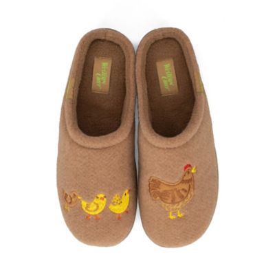 Western Chief Mama Hen Slipper