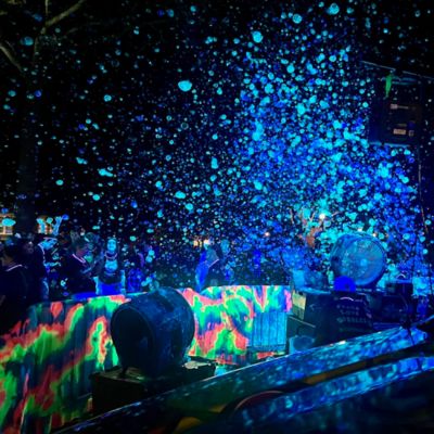 Image showing  Tekno Bubbles - 12 Pack (6 Gold, 6 Blue) - 4 oz. Bottles