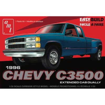 Image showing 8 th AMT 1:25 Scale Model Kit - 1996 Chevrolet C-3500 Dually Pickup - 46 Parts