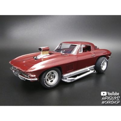 Image showing  1:25 Scale Model Kit - 1967 Chevy Corvette Stingray Streaker Vette - 105+ Parts