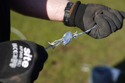 Image showing  15.5-14 Ga. Barbed Wire Joiners, 10-Pack
