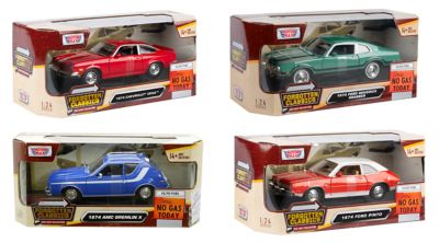 MotorMax 1:24 Forgotten Classics Vehicles