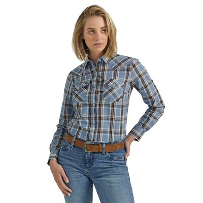 Wrangler Women's Essential Long Sleeve Plaid Shirt