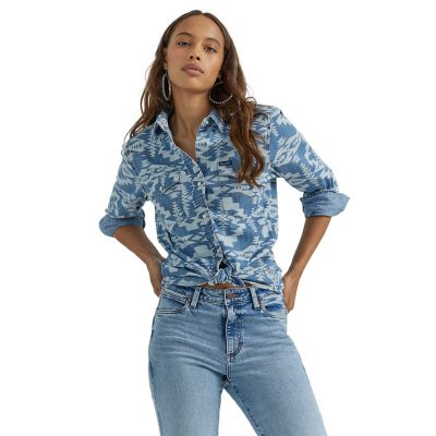 Wrangler Women's Geometric Cowboy Snap Shirt