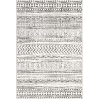 nuLOOM Catherina Transitional Geometric Area Rug