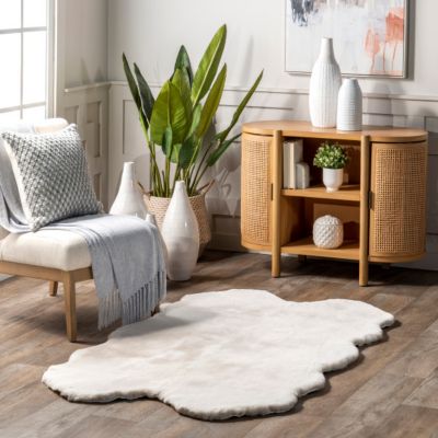 nuLOOM Corra Faux SheepSkin Machine Washable Area Rug