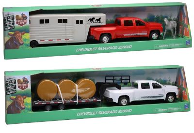 Chevrolet 1:20 Chevrolet 3500 HD Horse And Cow Set