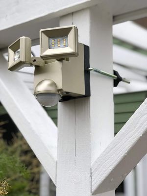 Image showing  Motion Security Light 700 Lumen, Chrome