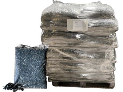 Viagrow Black Rubber Playground & Landscape Mulch, 75 cf pallet / 50 bags 1.5cf each / 2.77 Cubic Yards / 2000lbs