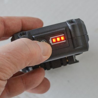 Image showing  20V Lithium Ion Rechargeable Battery and Quick Charger