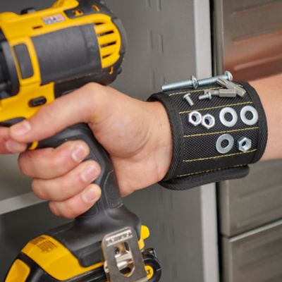 Image showing  MagSnap Magnetic Snap Wristband