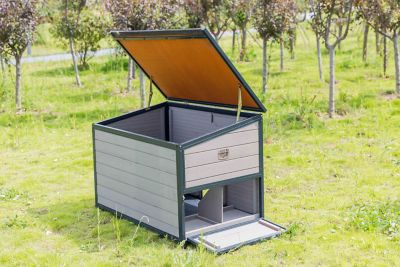 Image showing  Free Range Chicken Coop, 3 Chicken Capacity