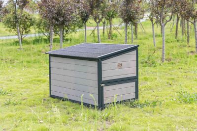 Image showing  Free Range Chicken Coop, 3 Chicken Capacity