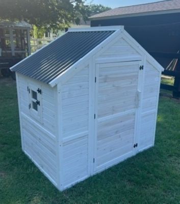 Image showing  Universal Modern Poultry Pen, Large with Nesting & Roosting House Attachment