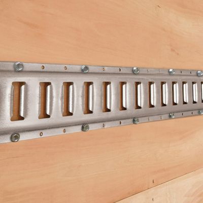 Image showing  E-Track Wood Screw 20 pc. Set 1/4 x 1 in.