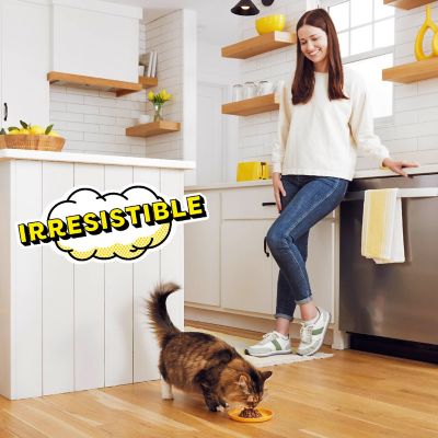 Image showing 7 th Temptations Wet Cuts in Gravy Seafood Medley, 3.5 oz.