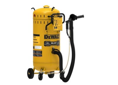 DeWALT Abrasive BlastVac for Clean, Portable Sandblasting, 120V, 5.5 - 6.5 SCFM @ 115PSI